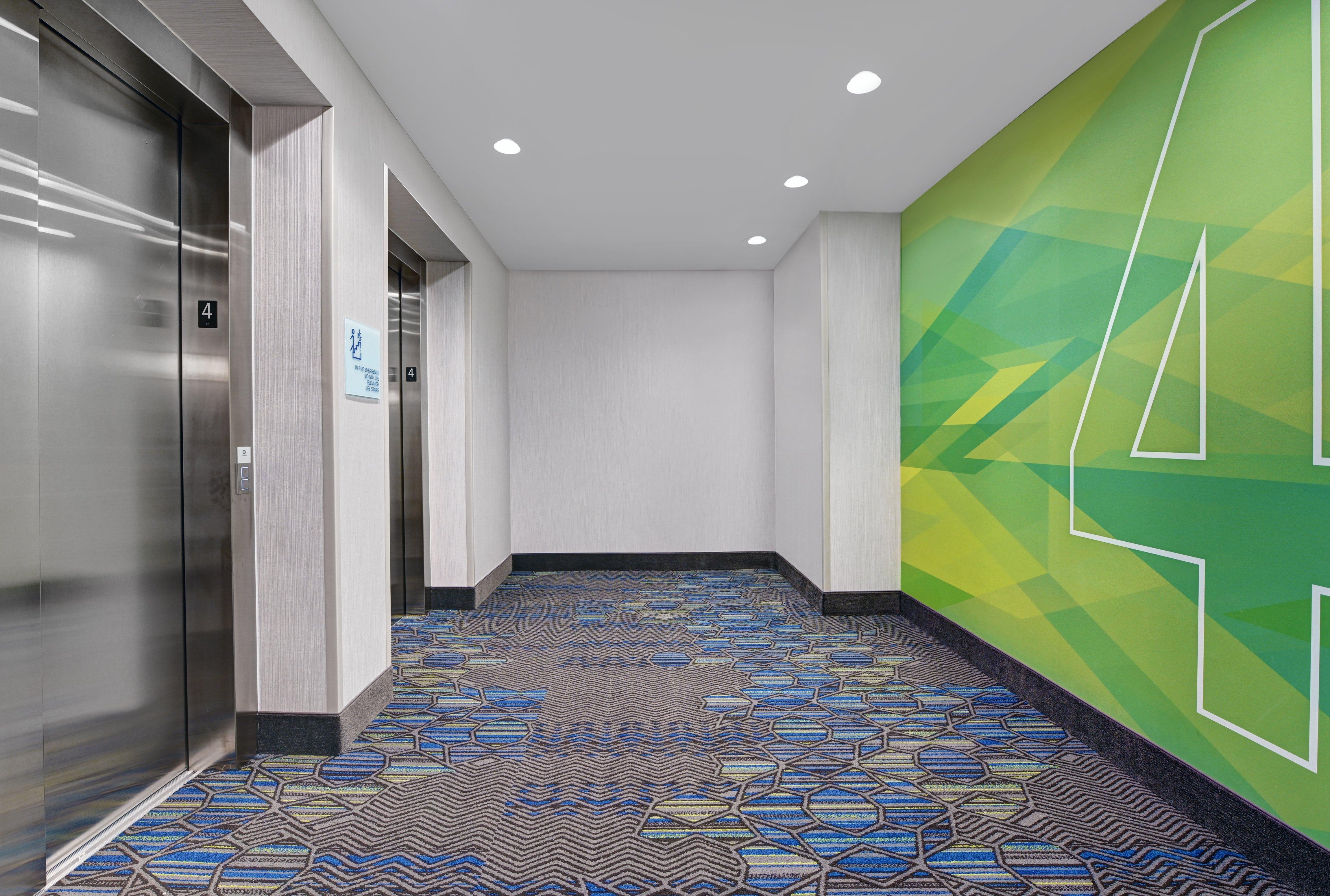 Holiday Inn Express & Suites Memorial - Citycentre By Ihg Хьюстон Экстерьер фото