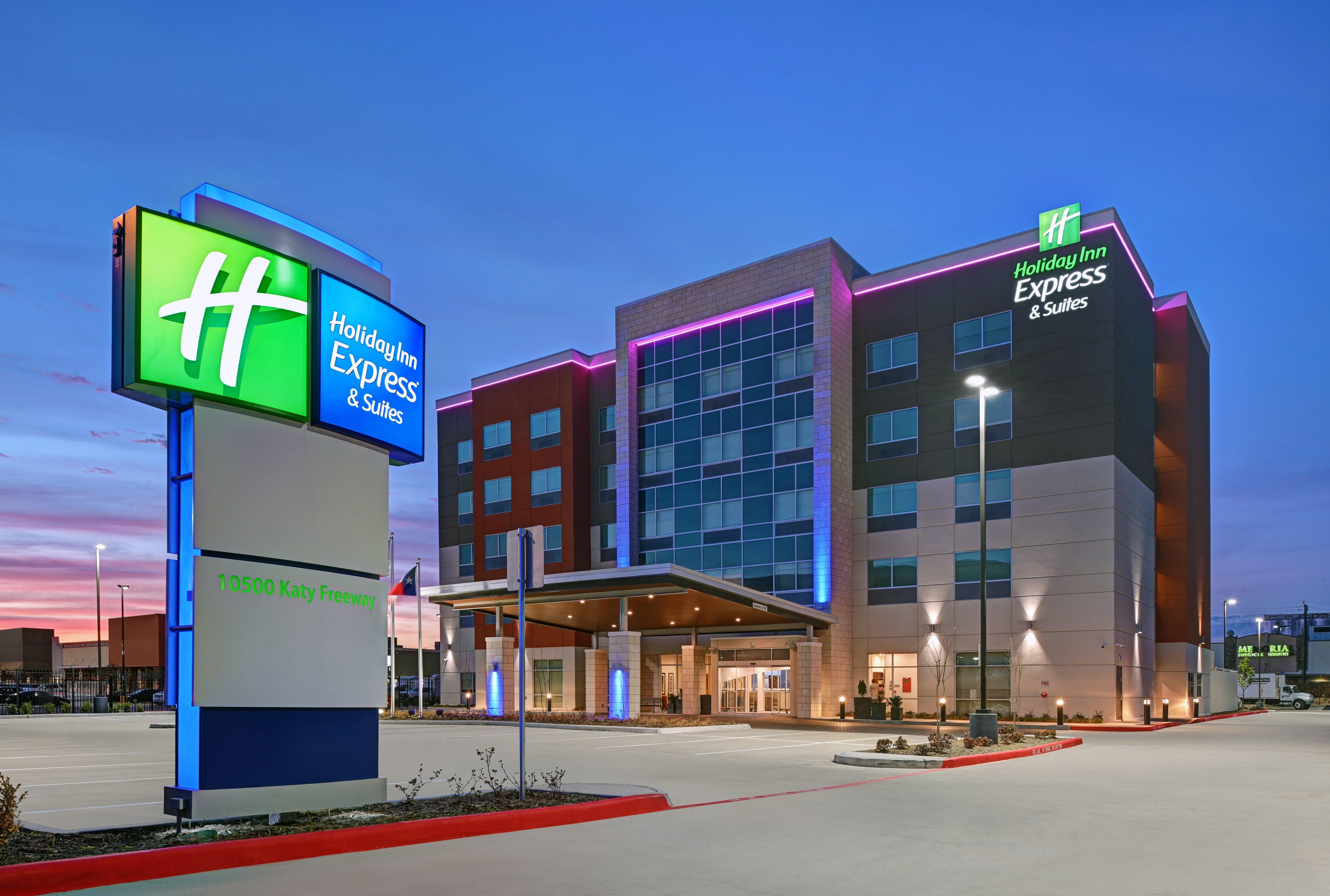 Holiday Inn Express & Suites Memorial - Citycentre By Ihg Хьюстон Экстерьер фото